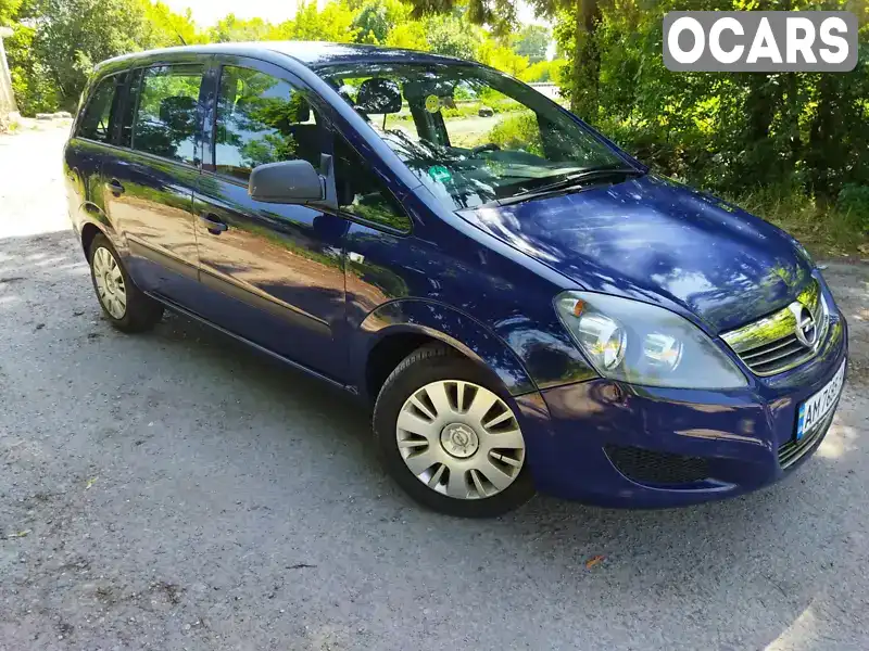 Минивэн Opel Zafira 2011 1.7 л. Ручная / Механика обл. Житомирская, Звягель - Фото 1/21