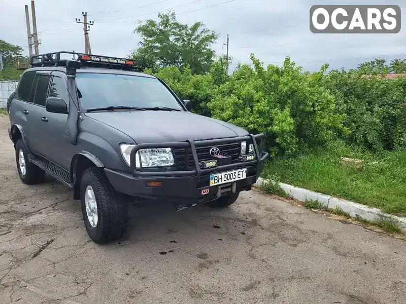 Внедорожник / Кроссовер Toyota Land Cruiser 2004 null_content л. Ручная / Механика обл. Одесская, Одесса - Фото 1/7