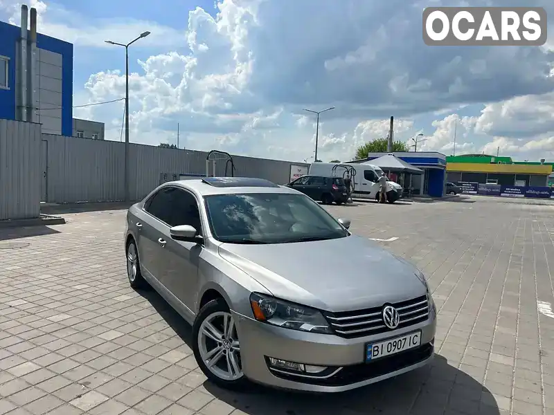 Седан Volkswagen Passat 2013 1.8 л. Автомат обл. Полтавская, Миргород - Фото 1/12