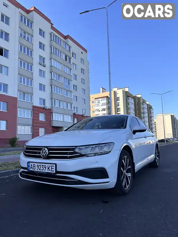 Седан Volkswagen Passat 2019 2 л. Автомат обл. Винницкая, Винница - Фото 1/16