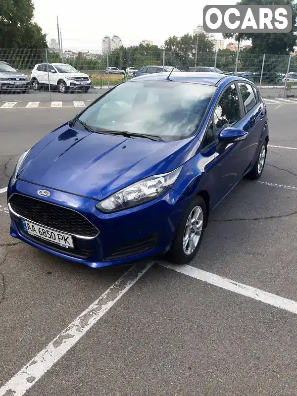 Хэтчбек Ford Fiesta 2017 1.39 л. Ручная / Механика обл. Киевская, Киев - Фото 1/21