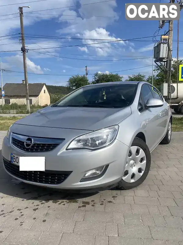 Хэтчбек Opel Astra 2011 1.3 л. Ручная / Механика обл. Тернопольская, Тернополь - Фото 1/13