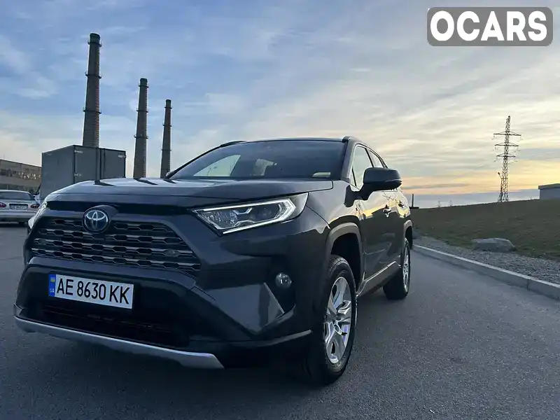 Позашляховик / Кросовер Toyota RAV4 PHEV 2021 2.5 л. Варіатор обл. Дніпропетровська, Дніпро (Дніпропетровськ) - Фото 1/21