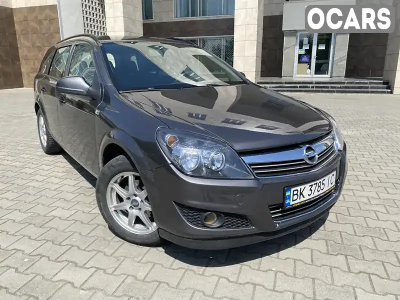 Универсал Opel Astra 2012 1.6 л. Ручная / Механика обл. Хмельницкая, Нетешин - Фото 1/21