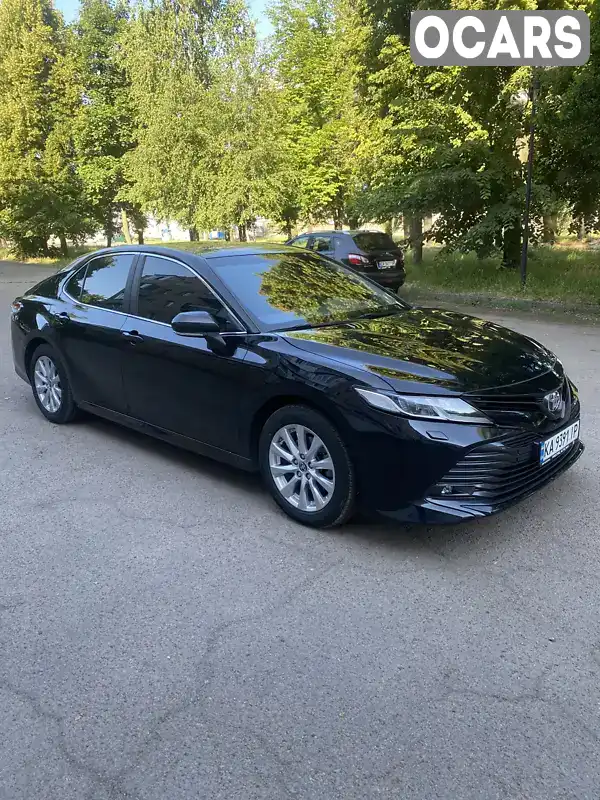 Седан Toyota Camry 2020 2.5 л. Автомат обл. Черкасская, Черкассы - Фото 1/21