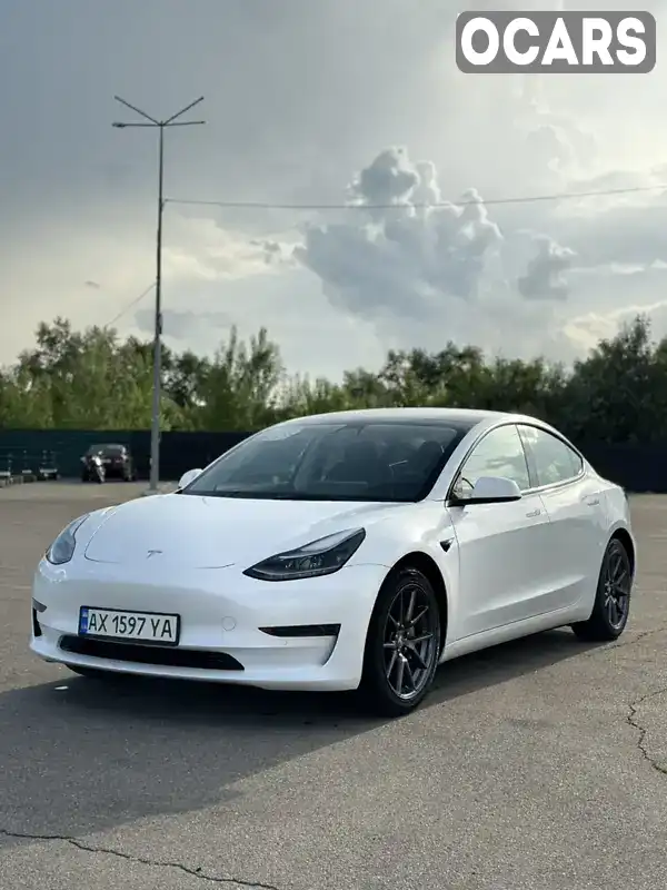 Седан Tesla Model 3 2022 null_content л. Автомат обл. Киевская, Киев - Фото 1/15