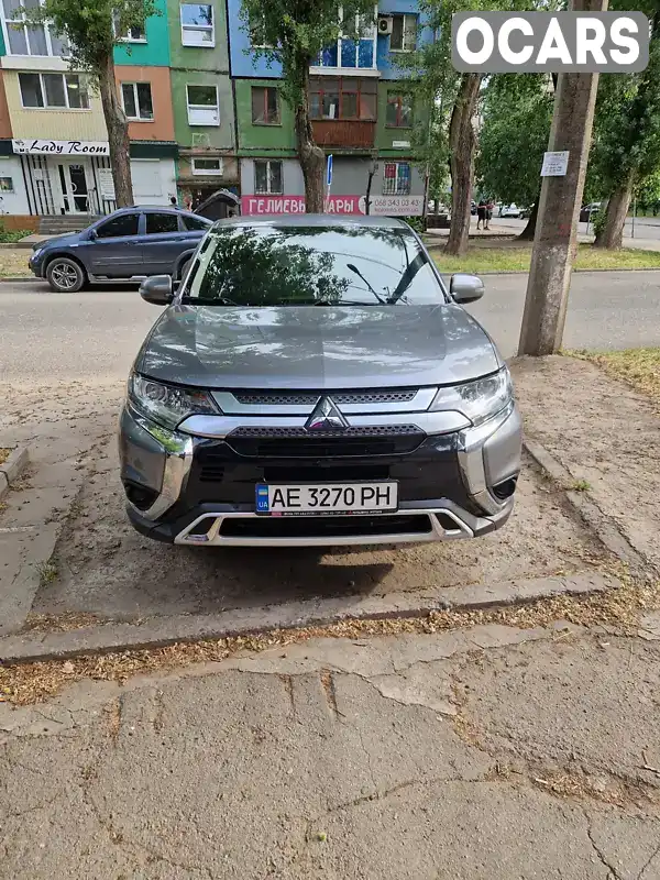 Внедорожник / Кроссовер Mitsubishi Outlander 2021 2 л. Вариатор обл. Днепропетровская, Кривой Рог - Фото 1/10