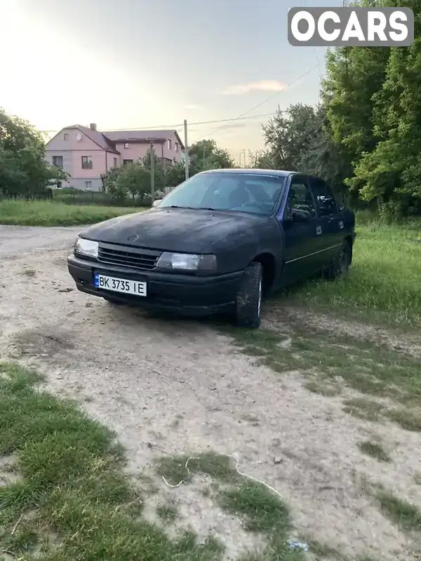 Ліфтбек Opel Vectra 1992 2 л. Ручна / Механіка обл. Рівненська, Рівне - Фото 1/9