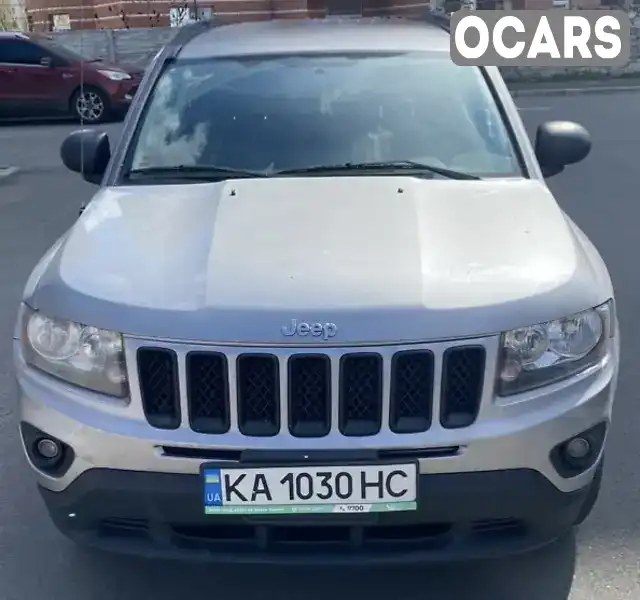 Позашляховик / Кросовер Jeep Compass 2014 2 л. Автомат обл. Київська, Київ - Фото 1/9