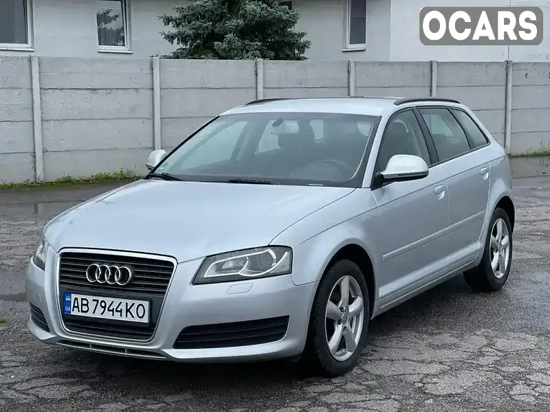 Хэтчбек Audi A3 2010 1.6 л. Ручная / Механика обл. Винницкая, Винница - Фото 1/21