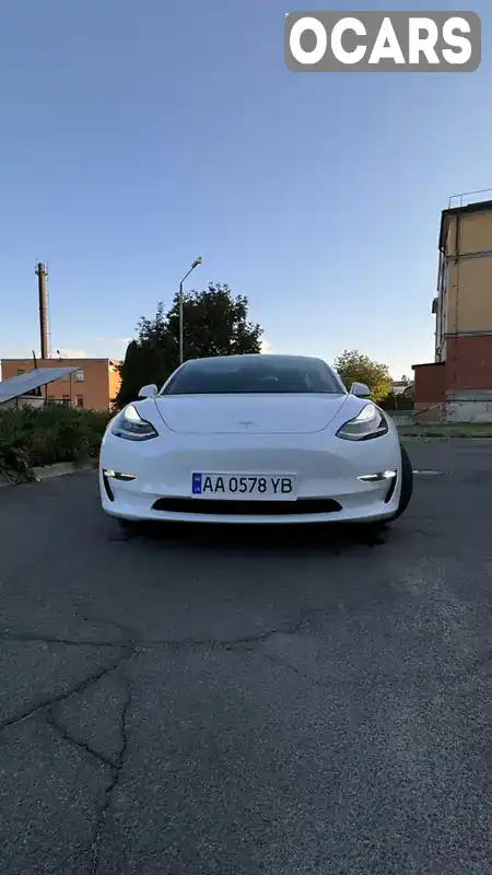 Седан Tesla Model 3 2020 null_content л. Автомат обл. Киевская, Киев - Фото 1/17