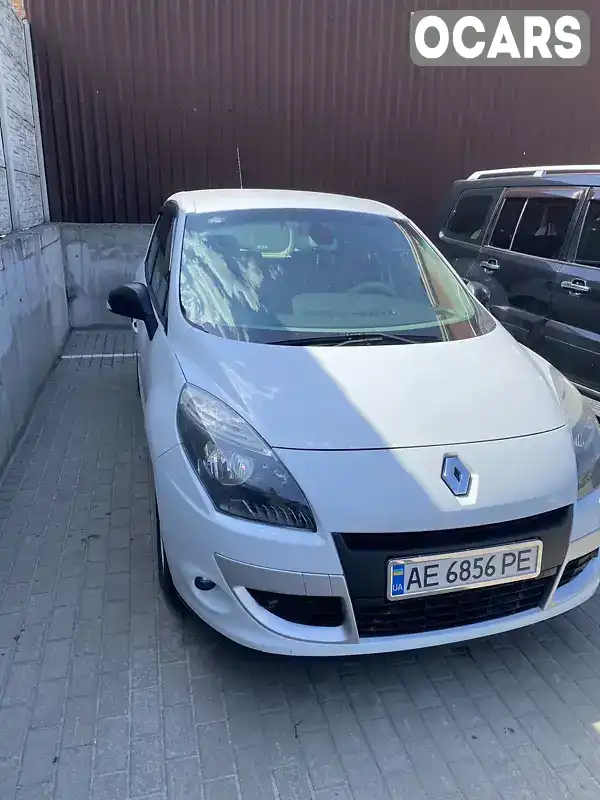 Мінівен Renault Scenic 2011 1.46 л. Ручна / Механіка обл. Дніпропетровська, Дніпро (Дніпропетровськ) - Фото 1/9