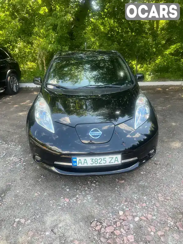 Хетчбек Nissan Leaf 2014 null_content л. Автомат обл. Київська, Київ - Фото 1/13