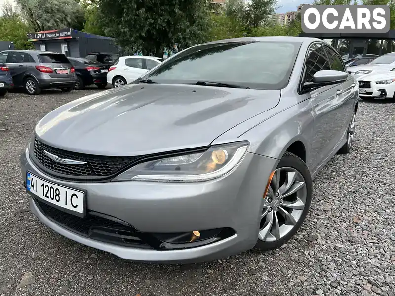 Седан Chrysler 200 2015 2.36 л. Автомат обл. Київська, Київ - Фото 1/21