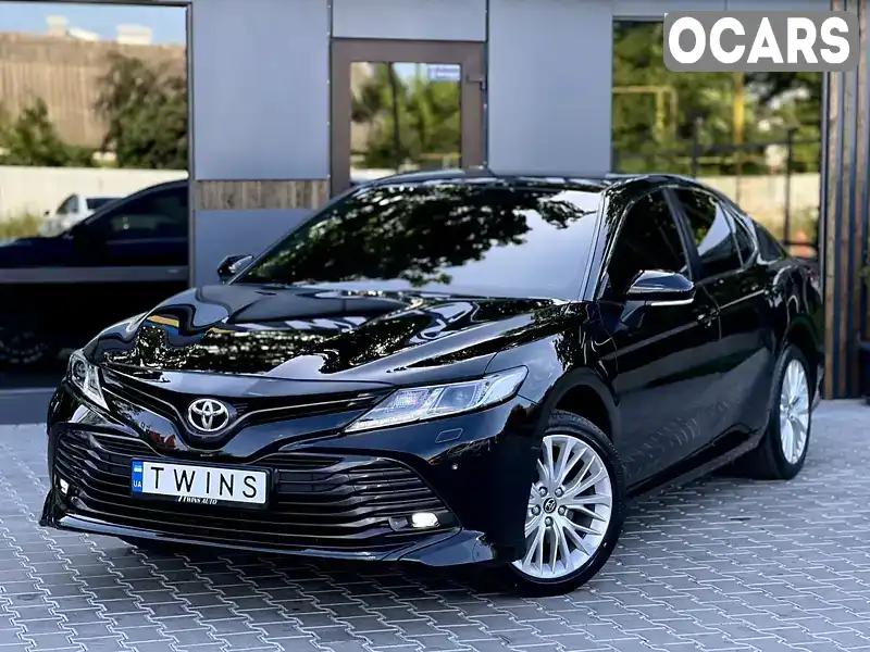 Седан Toyota Camry 2018 2.5 л. Автомат обл. Одесская, Одесса - Фото 1/21