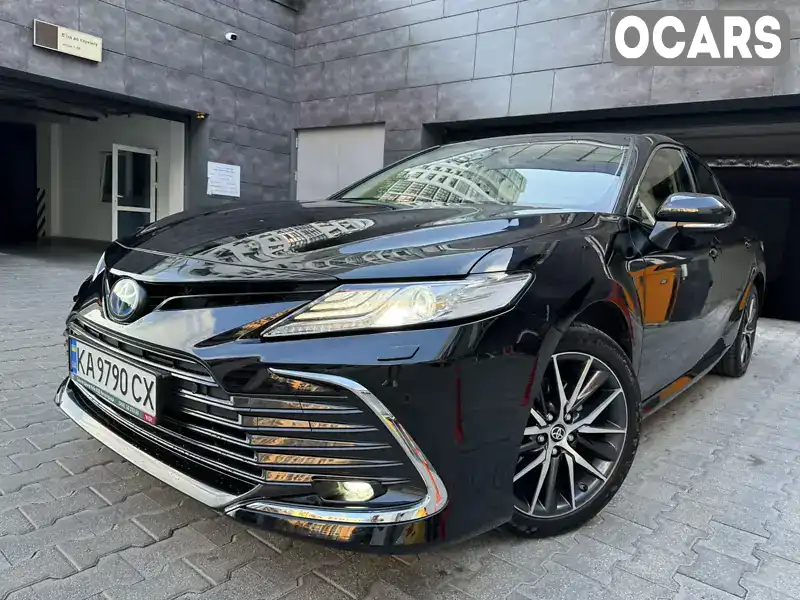 Седан Toyota Camry 2021 2.49 л. Варіатор обл. Київська, Київ - Фото 1/21