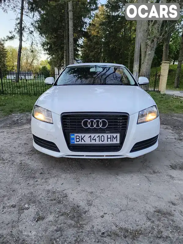 Хэтчбек Audi A3 2010 1.6 л. Автомат обл. Ровенская, Млинов - Фото 1/11