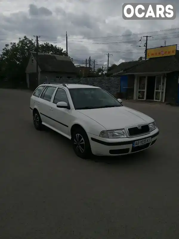 Універсал Skoda Octavia 2010 1.6 л. Ручна / Механіка обл. Вінницька, Жмеринка - Фото 1/20