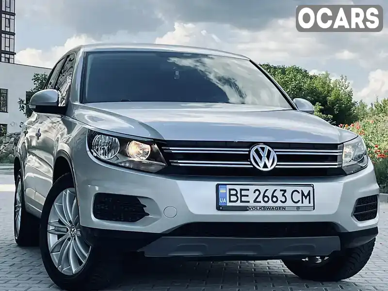 Внедорожник / Кроссовер Volkswagen Tiguan 2012 2 л. Автомат обл. Одесская, Одесса - Фото 1/21