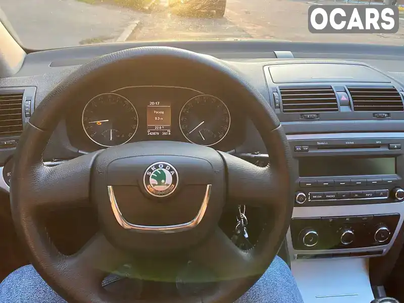 Ліфтбек Skoda Octavia 2010 1.6 л. Ручна / Механіка обл. Житомирська, Житомир - Фото 1/8