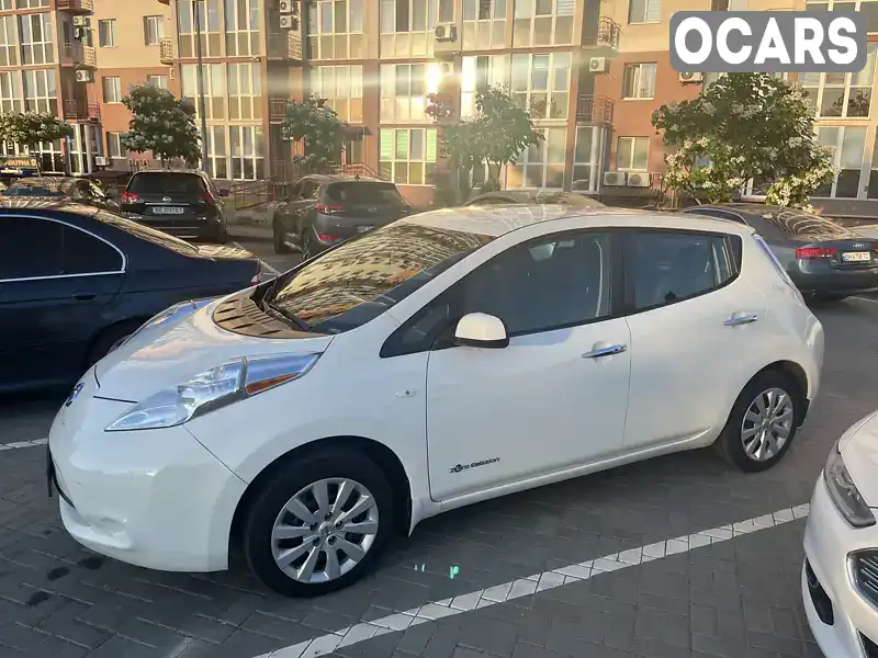 Хетчбек Nissan Leaf 2016 null_content л. обл. Миколаївська, Миколаїв - Фото 1/12