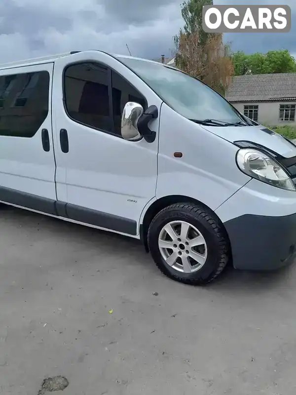 Мінівен Opel Vivaro 2011 2 л. Ручна / Механіка обл. Вінницька, Ямпіль - Фото 1/15