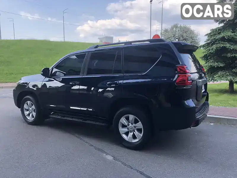 Позашляховик / Кросовер Toyota Land Cruiser Prado 2019 2.8 л. Автомат обл. Київська, Київ - Фото 1/21