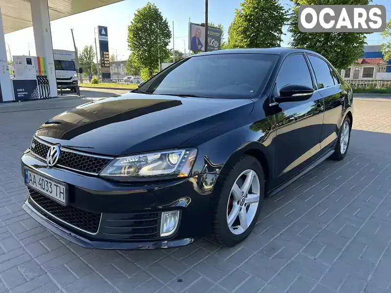 Седан Volkswagen Jetta 2012 1.98 л. Автомат обл. Київська, Київ - Фото 1/21