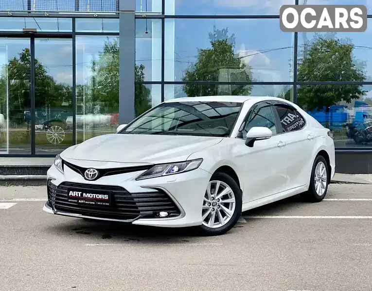 Седан Toyota Camry 2021 2.49 л. Автомат обл. Київська, Київ - Фото 1/21