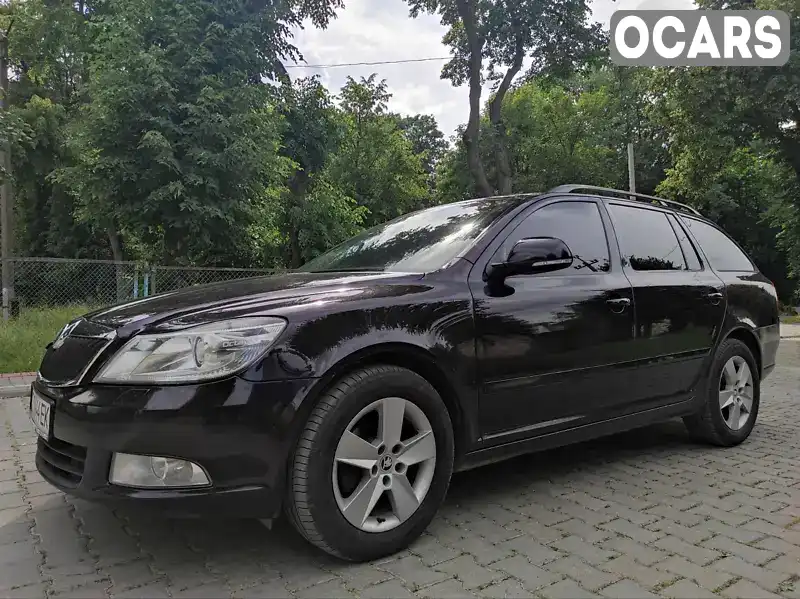 Универсал Skoda Octavia 2013 1.97 л. Ручная / Механика обл. Черновицкая, Сокиряны - Фото 1/14