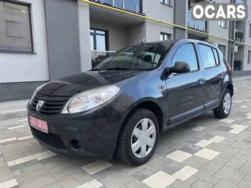 Хетчбек Dacia Sandero 2009 1.2 л. Ручна / Механіка обл. Закарпатська, Мукачево - Фото 1/21