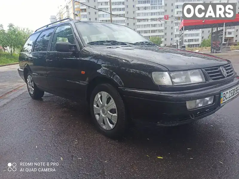 Универсал Volkswagen Passat 1995 1.6 л. Ручная / Механика обл. Львовская, Львов - Фото 1/21