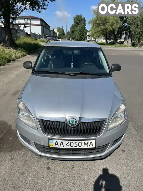 Універсал Skoda Fabia 2011 1.2 л. Ручна / Механіка обл. Київська, Київ - Фото 1/21