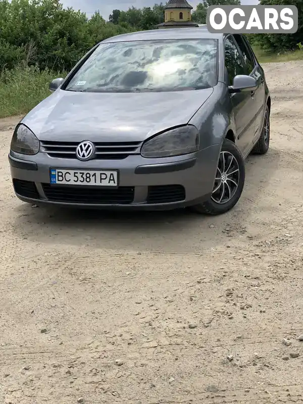 Хэтчбек Volkswagen Golf 2004 1.9 л. Ручная / Механика обл. Львовская, Яворов - Фото 1/12