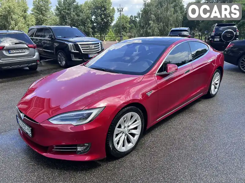 Лифтбек Tesla Model S 2016 null_content л. обл. Киевская, Киев - Фото 1/21