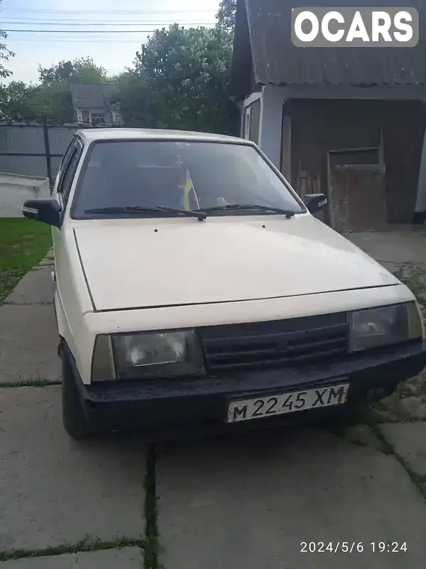 Хэтчбек ВАЗ / Lada 2108 1987 1.3 л. Ручная / Механика обл. Хмельницкая, Хмельницкий - Фото 1/3