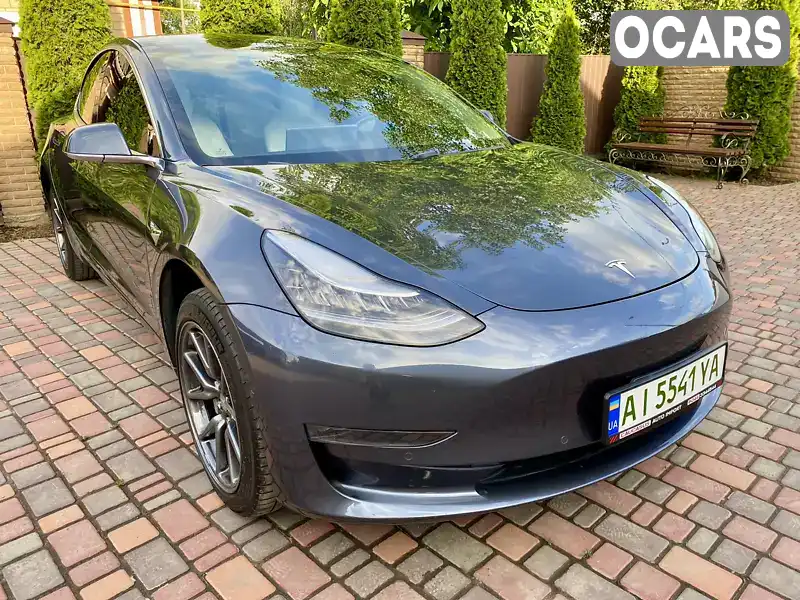 Седан Tesla Model 3 2019 null_content л. обл. Черкаська, Умань - Фото 1/18
