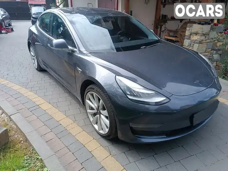 Седан Tesla Model 3 2019 null_content л. Автомат обл. Львівська, Львів - Фото 1/10