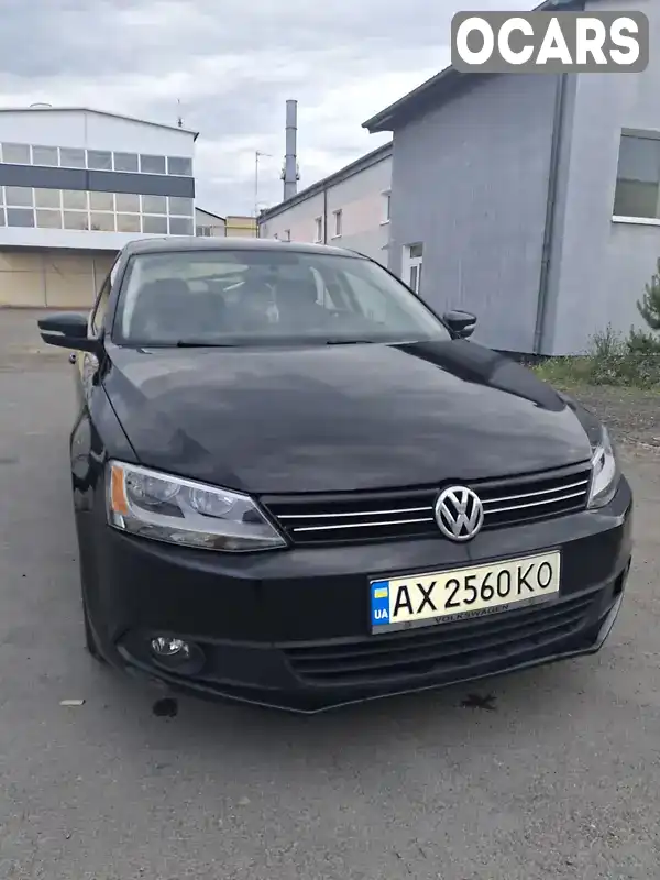 Седан Volkswagen Jetta 2012 2.48 л. Автомат обл. Львівська, Стрий - Фото 1/21