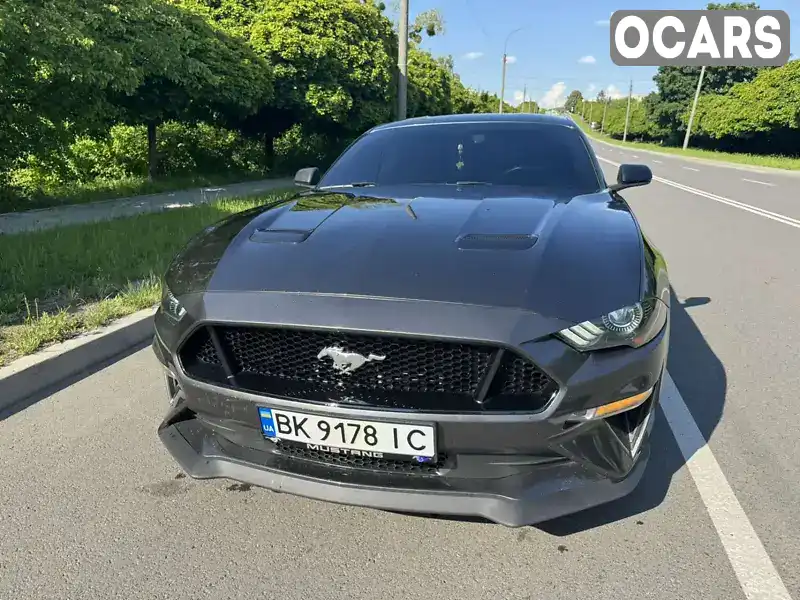 Купе Ford Mustang 2018 2.26 л. Автомат обл. Ровенская, Ровно - Фото 1/21