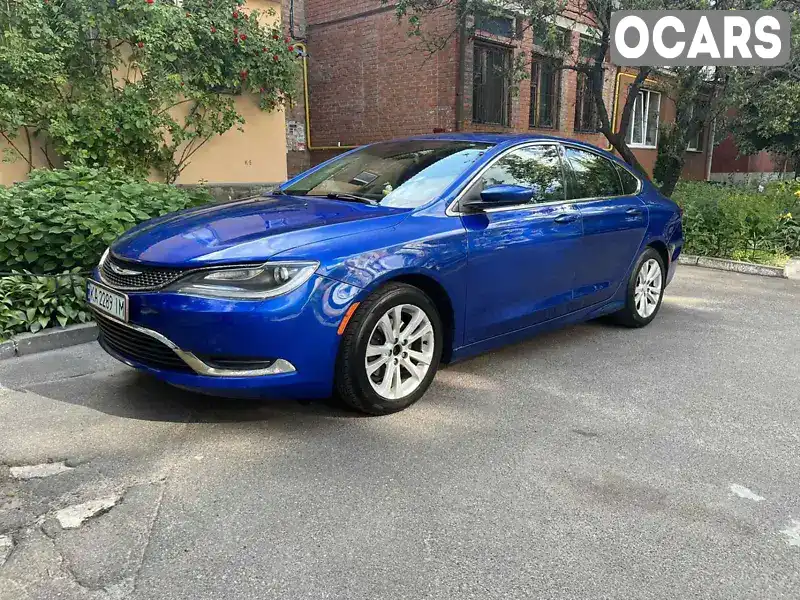 Седан Chrysler 200 2015 2.4 л. Автомат обл. Киевская, Киев - Фото 1/10