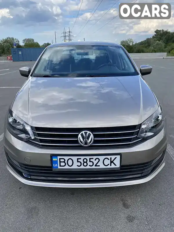Седан Volkswagen Polo 2017 1.4 л. Автомат обл. Київська, Ірпінь - Фото 1/11