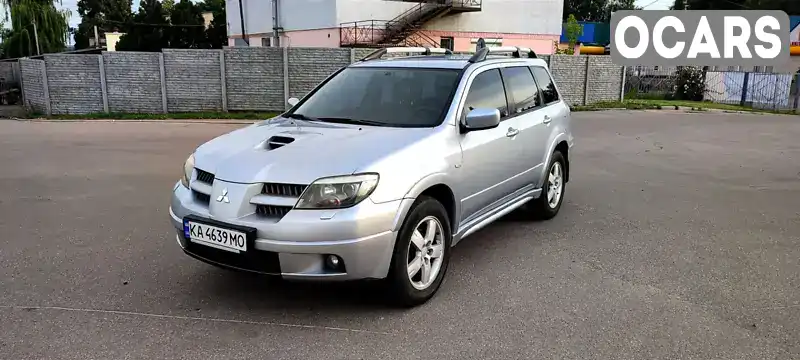 Позашляховик / Кросовер Mitsubishi Outlander 2005 2 л. Ручна / Механіка обл. Київська, Київ - Фото 1/21