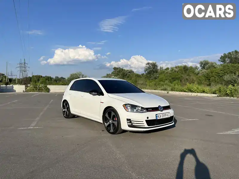 Хетчбек Volkswagen Golf GTI 2015 1.98 л. Ручна / Механіка обл. Київська, Київ - Фото 1/21