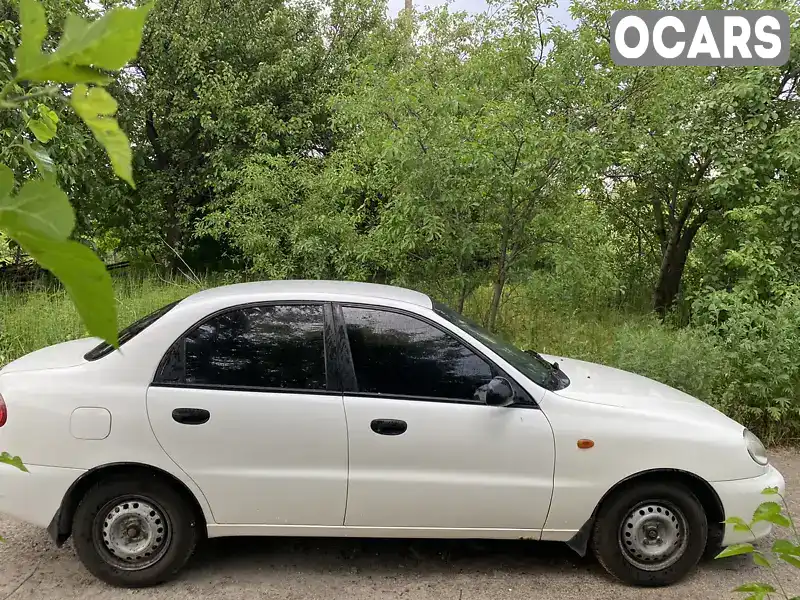 Седан Daewoo Lanos 2002 1.5 л. Ручная / Механика обл. Днепропетровская, Днепр (Днепропетровск) - Фото 1/9