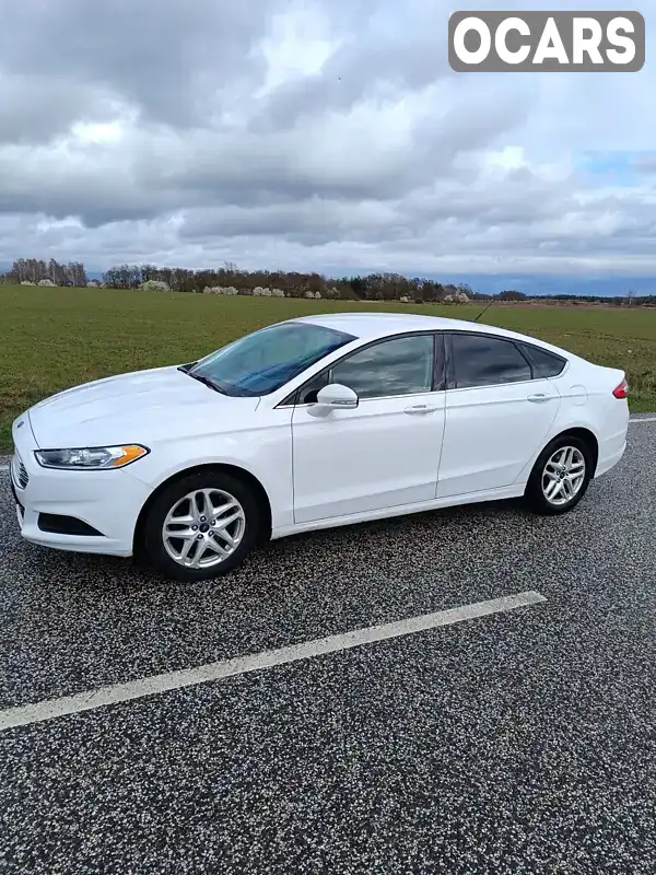 Седан Ford Fusion 2015 2.5 л. Автомат обл. Чернівецька, Новодністровськ - Фото 1/9