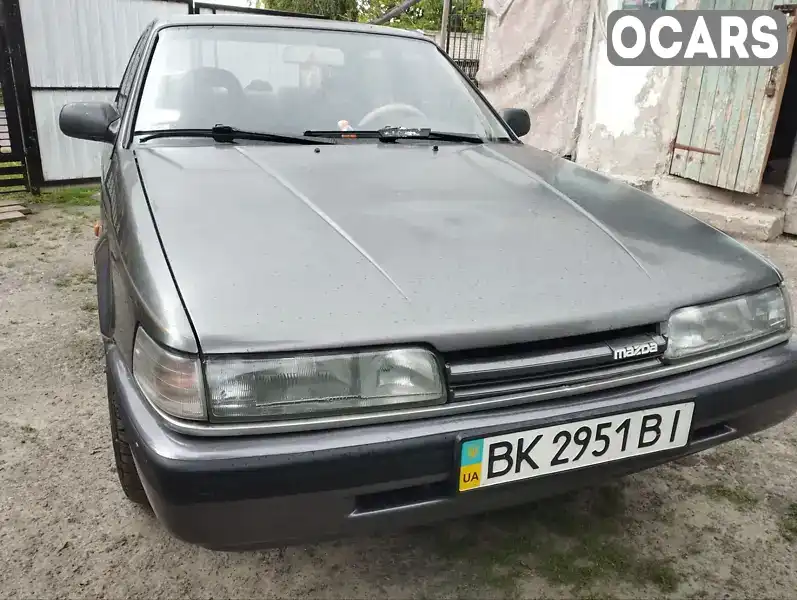 Седан Mazda 626 1992 2 л. Ручная / Механика обл. Ровенская, Дубно - Фото 1/10