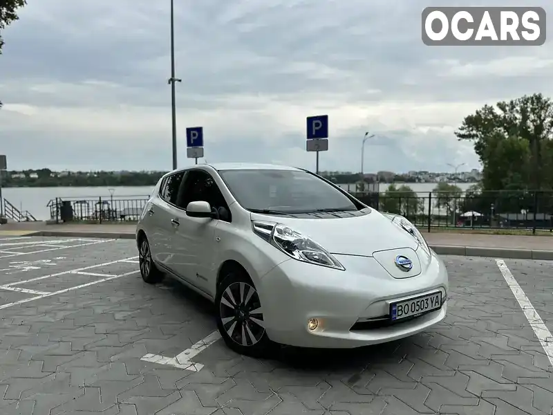 Хэтчбек Nissan Leaf 2015 null_content л. Автомат обл. Тернопольская, Тернополь - Фото 1/21