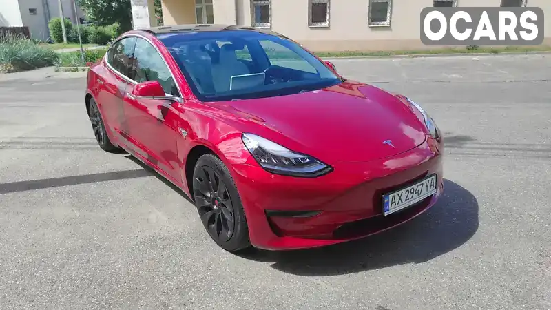 Седан Tesla Model 3 2019 null_content л. обл. Харьковская, Харьков - Фото 1/22