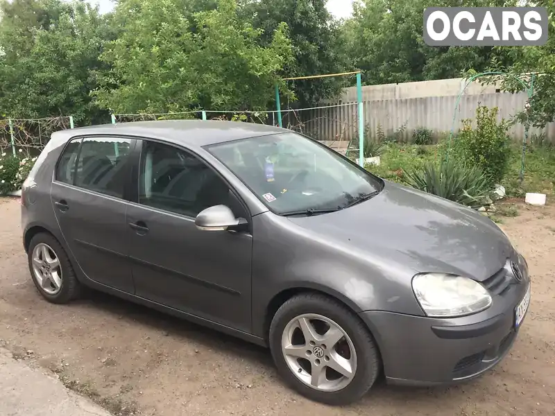 Хэтчбек Volkswagen Golf 2005 1.6 л. Ручная / Механика обл. Харьковская, Балаклея - Фото 1/5